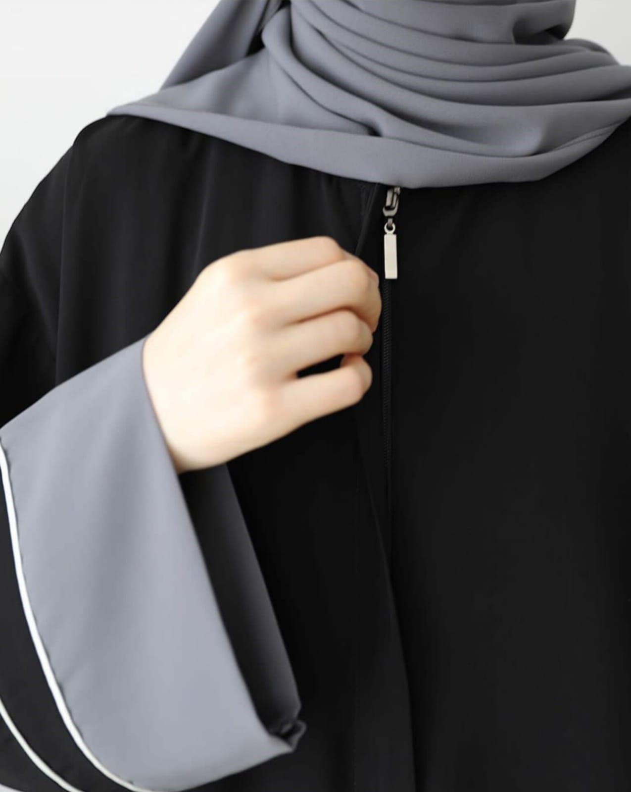 Mystical Abaya With Stroller